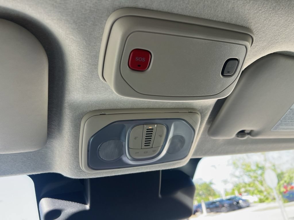 Used 2025 RAM ProMaster 2500 w/ Convenience Group FWD image 60
