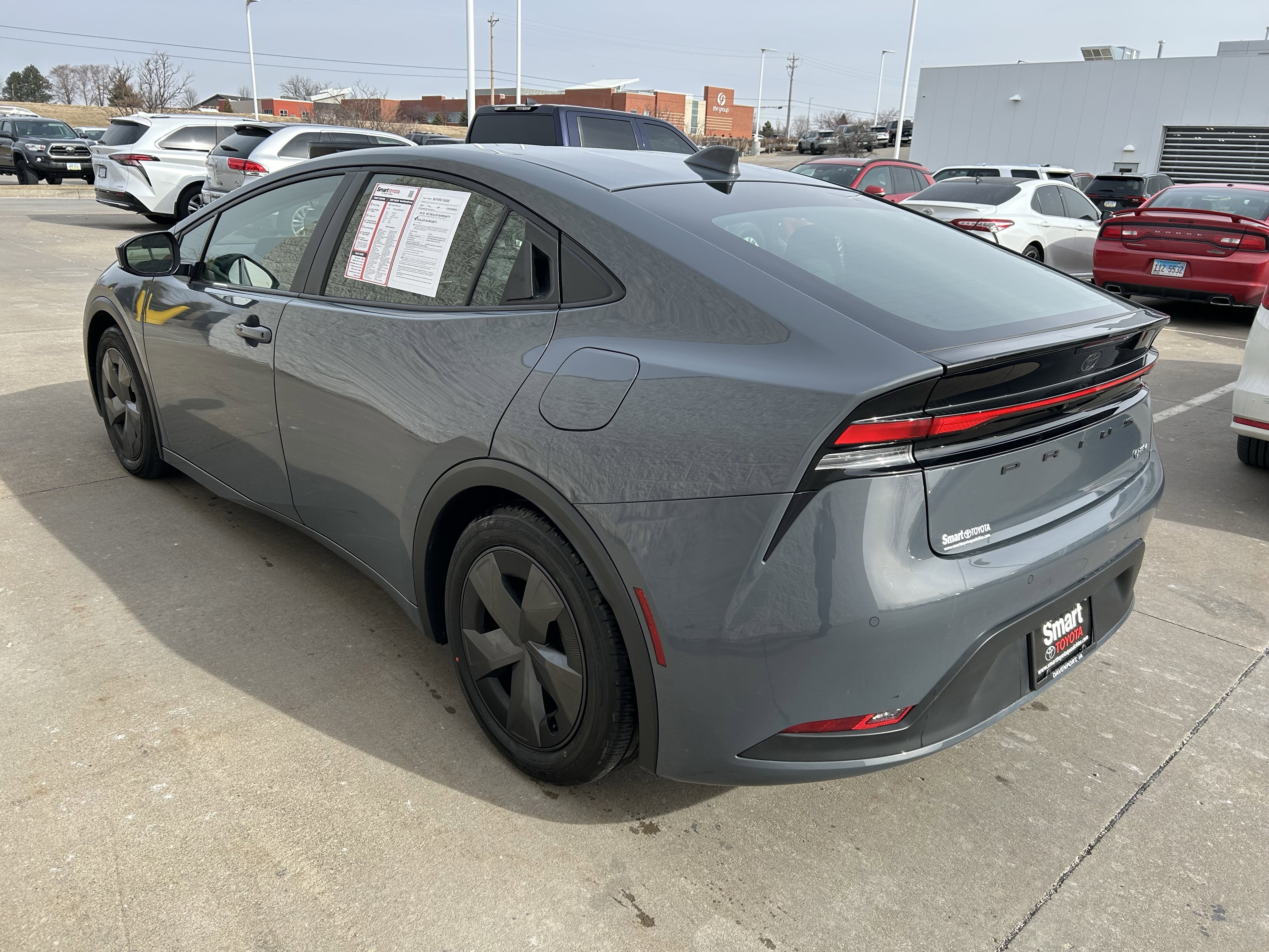 Used 2024 Toyota Prius LE image 5