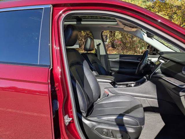 Certified 2021 Jeep Grand Cherokee L Limited w/ MOPAR Finishing Package image 29