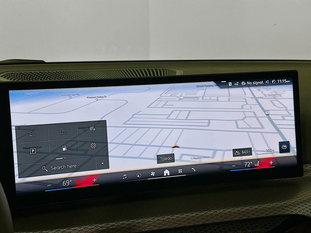 New 2026 BMW 330i xDrive Sedan w/ Premium Package image 17