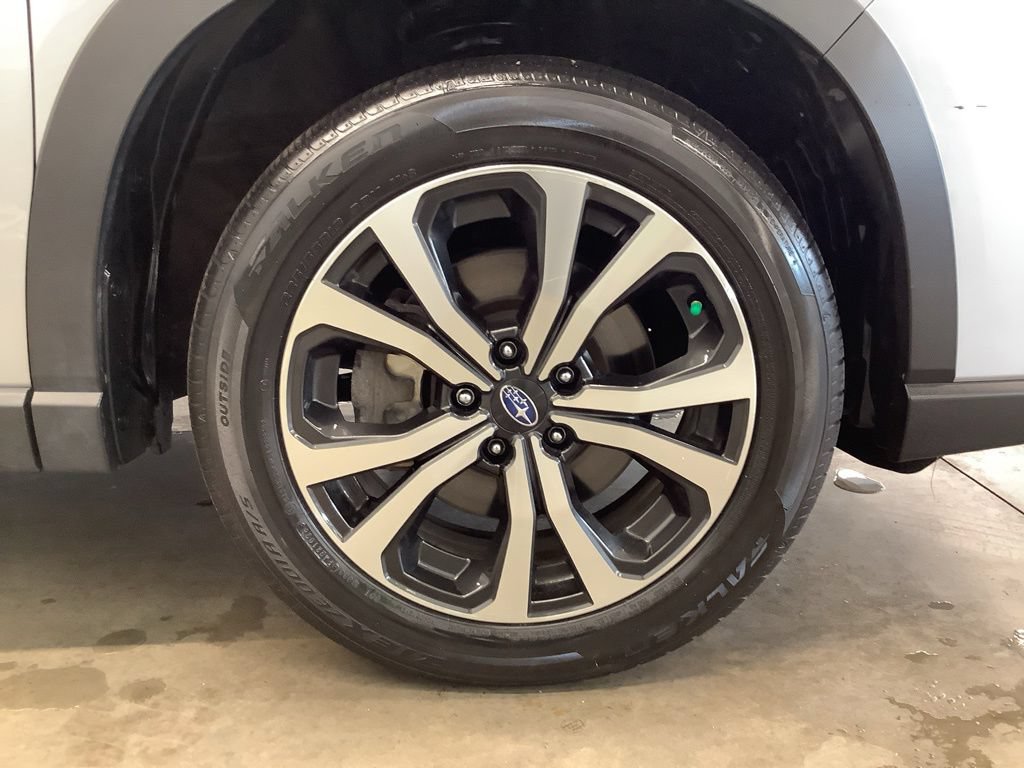 Certified 2022 Subaru Forester Limited AWD/4WD image 26