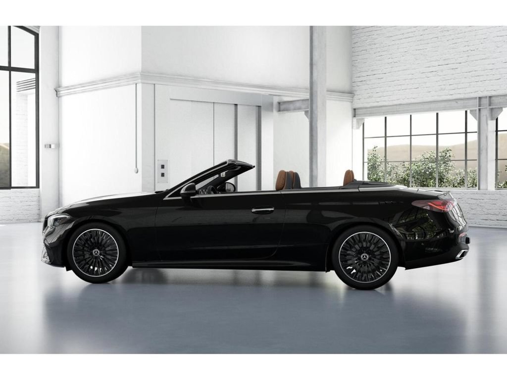 Certified 2025 Mercedes-Benz CLE 300 4MATIC Cabriolet image 33