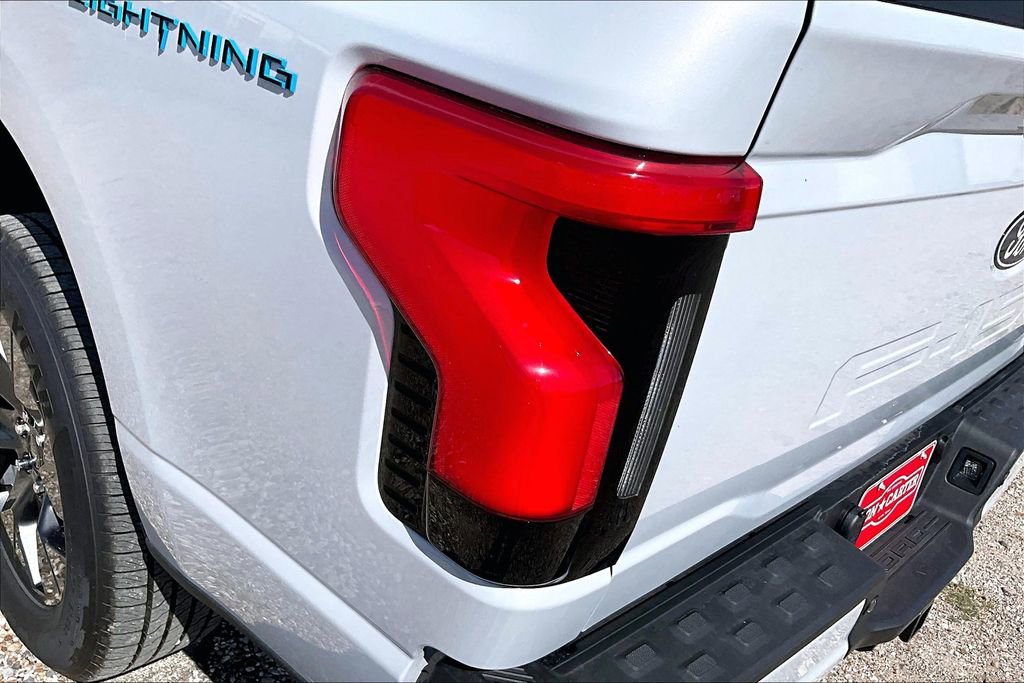 New 2025 Ford F150 Lightning Flash image 14