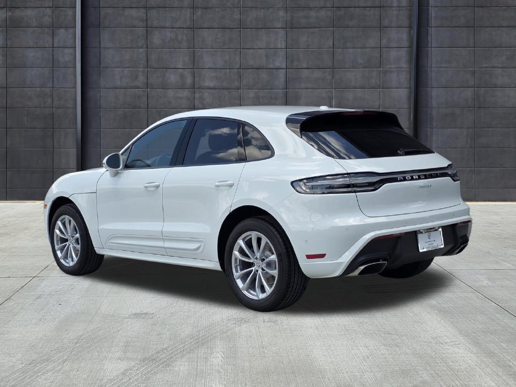 New 2026 Porsche Macan AWD/4WD image 3
