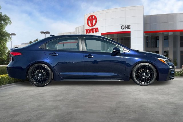 Used 2023 Toyota Corolla XSE FWD image 3