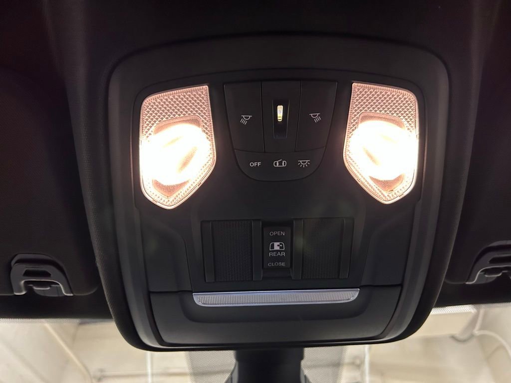 Used 2019 RAM 1500 Big Horn image 23
