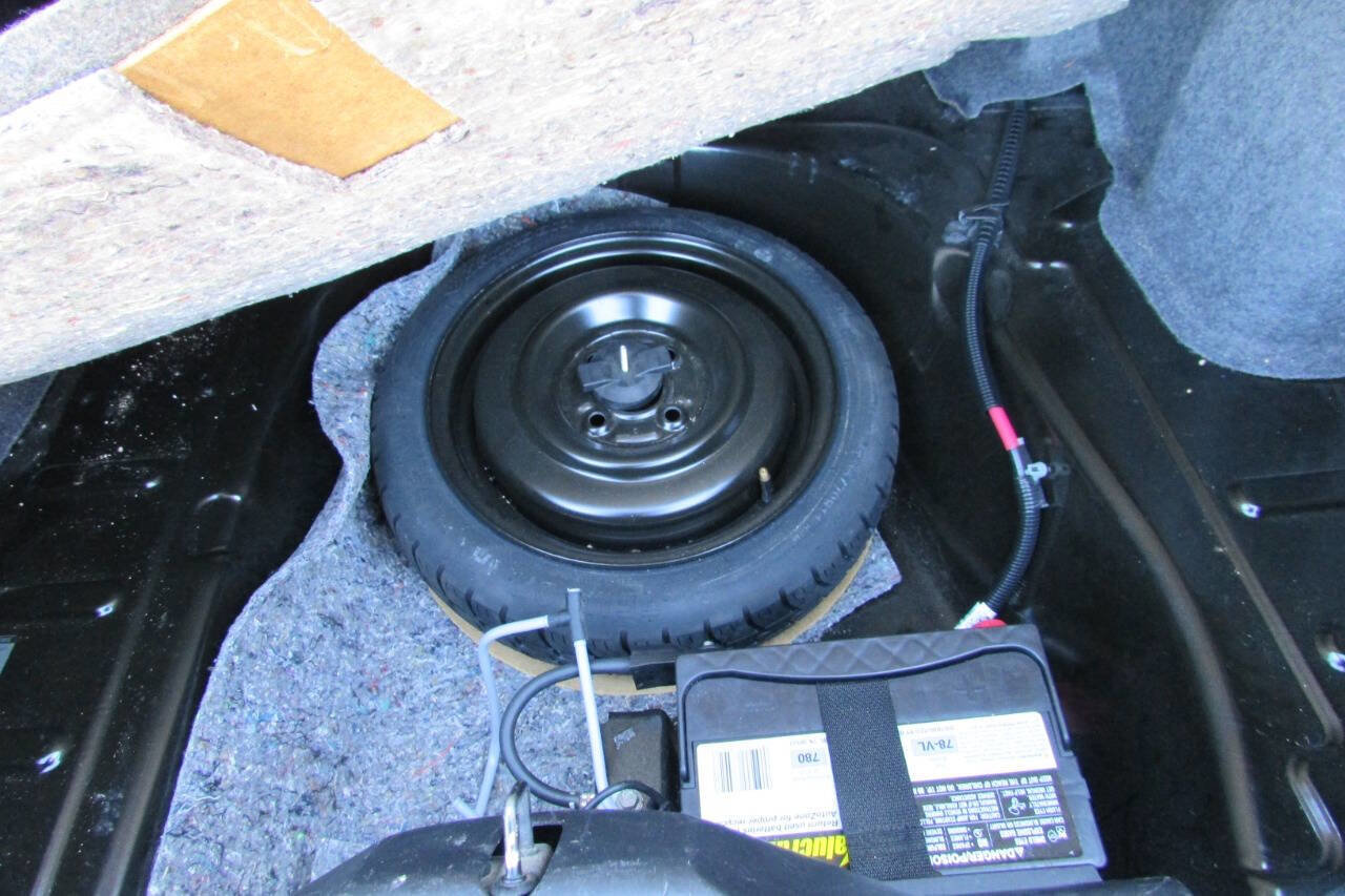 Used 2007 Saturn ION Level 2 w/ Preferred Pkg image 23