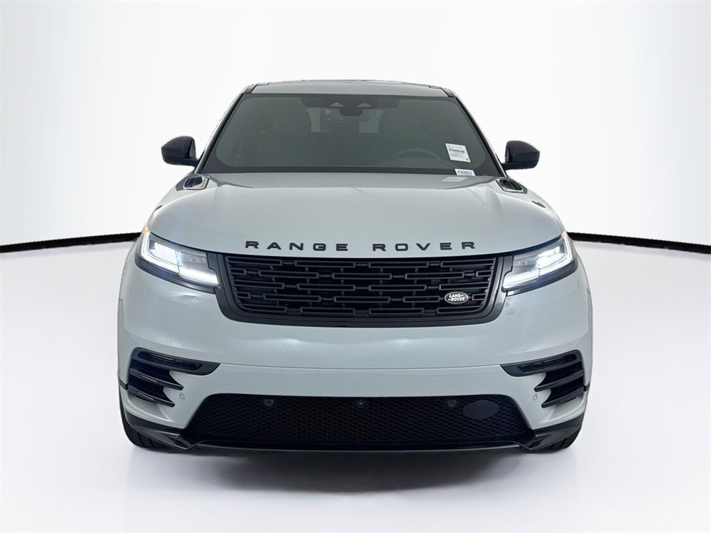New 2026 Land Rover Range Rover Velar Dynamic SE image 2