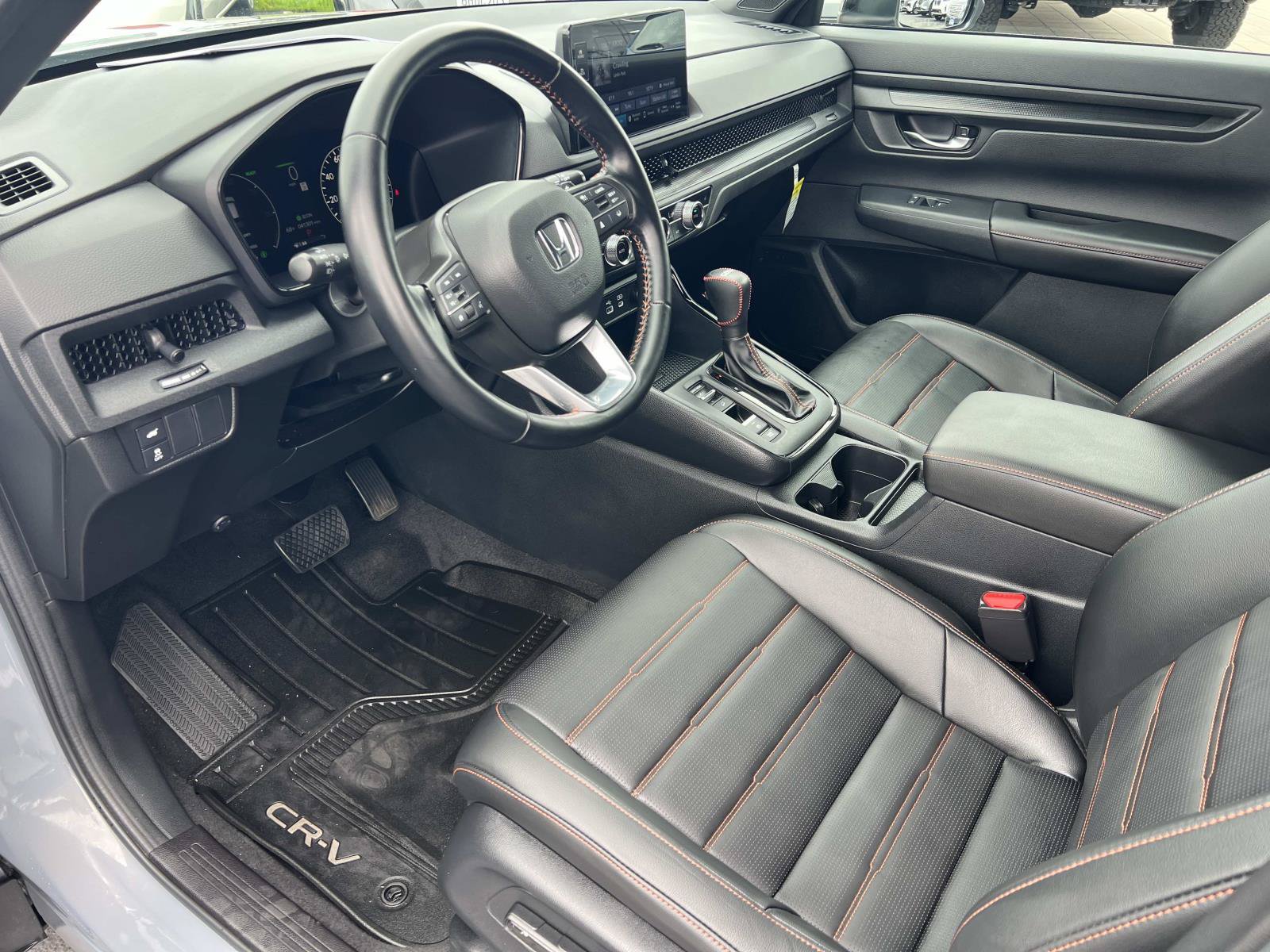 Certified 2025 Honda CR-V Sport-L image 5