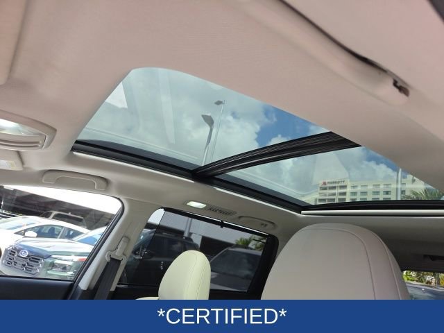 Certified 2023 Subaru Ascent Limited w/ Technology Package image 8