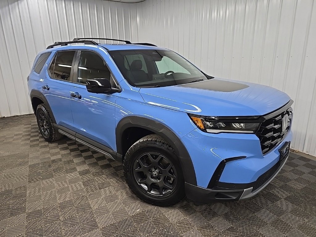 Used 2023 Honda Pilot TrailSport image 7