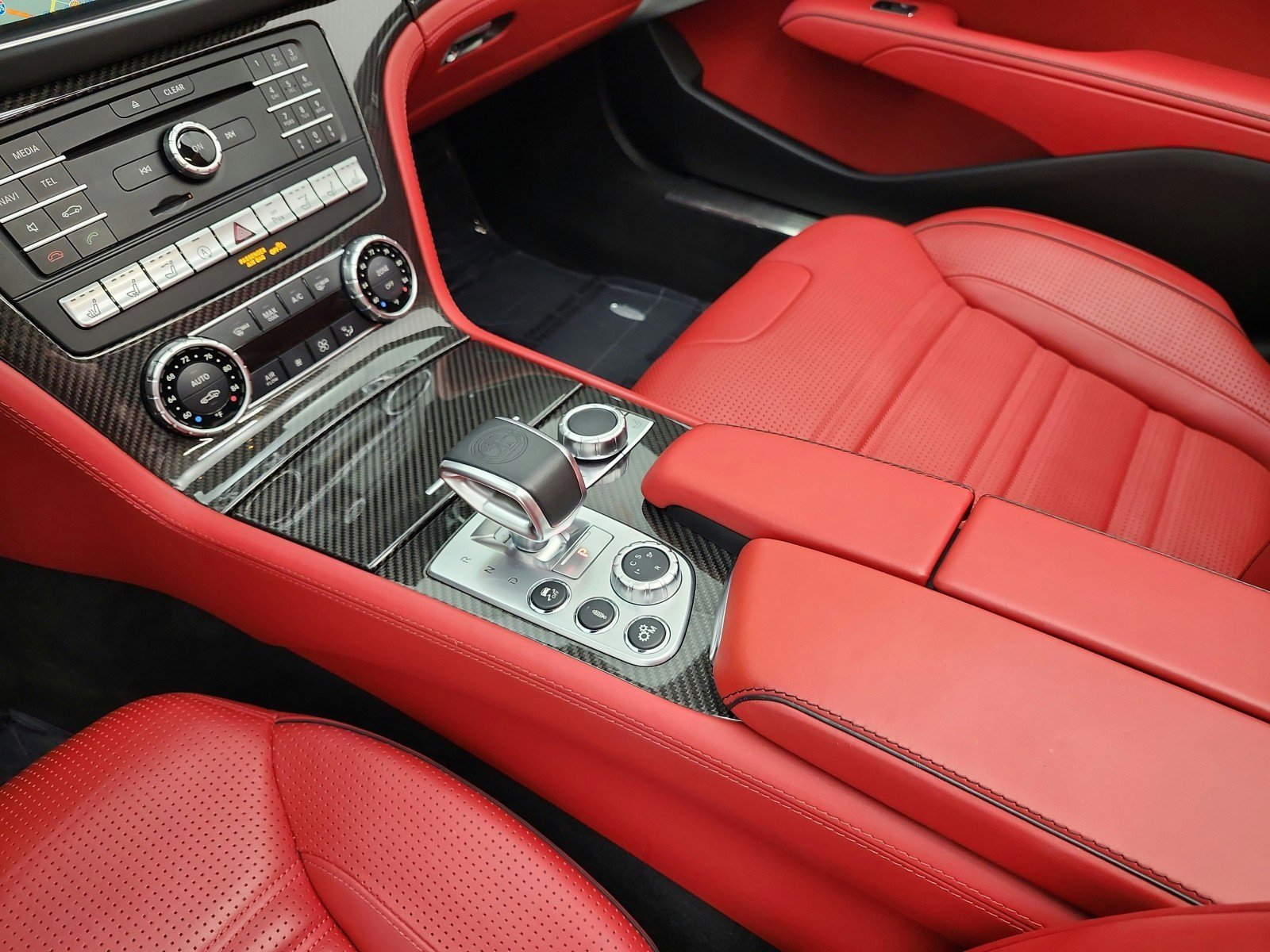 Used 2019 Mercedes-Benz SL 63 AMG image 13