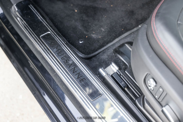 Used 2016 Bentley Mulsanne Speed image 25