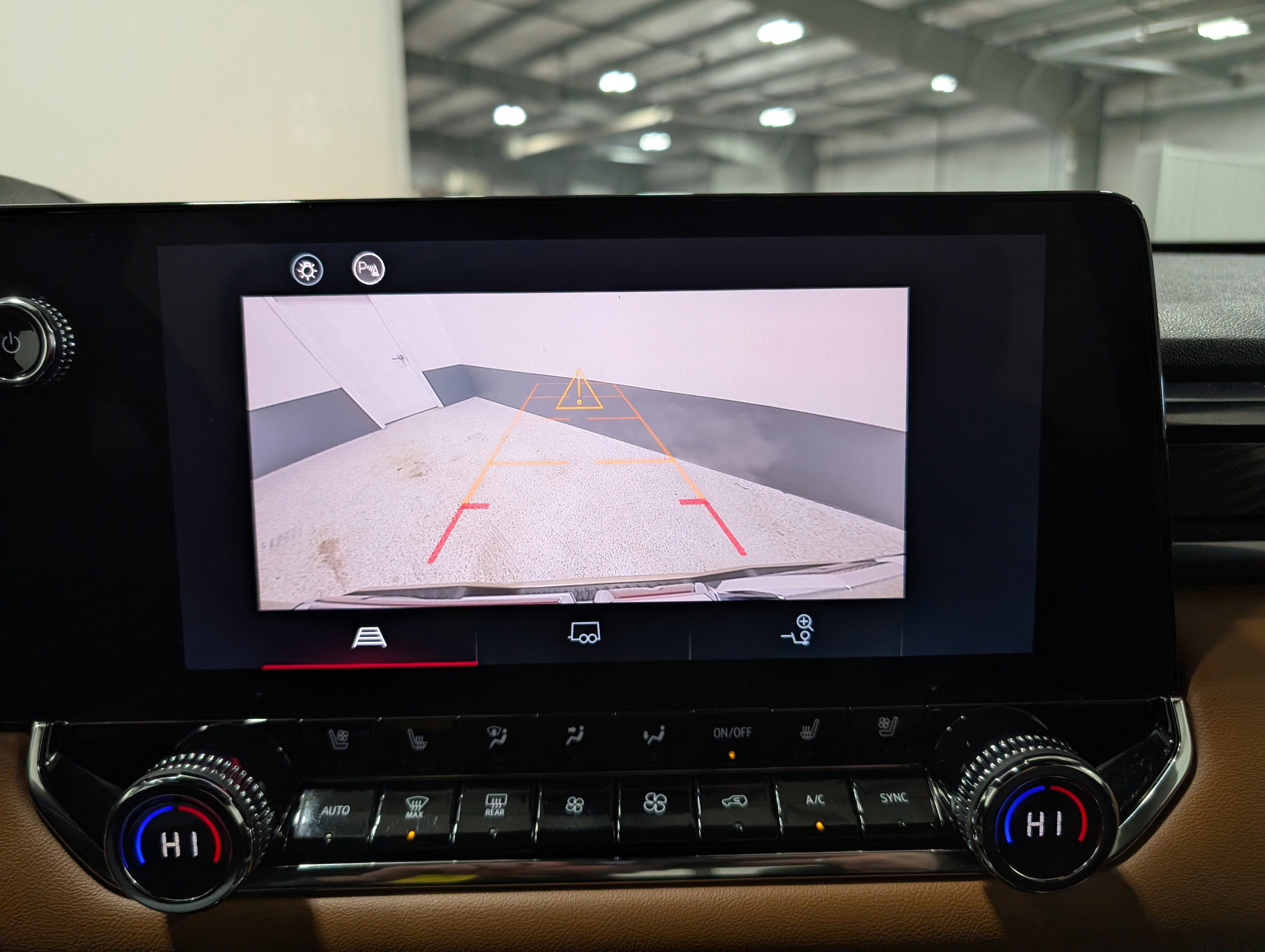 Used 2023 GMC Canyon AT4 w/ AT4 Premium Package image 21