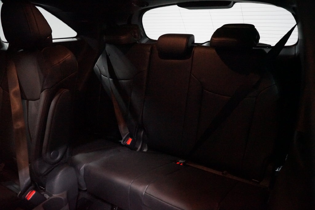 New 2026 Toyota Sienna Platinum AWD/4WD image 33
