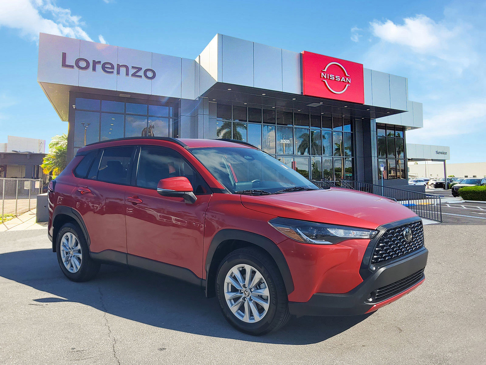 Used 2023 Toyota Corolla Cross LE image 3