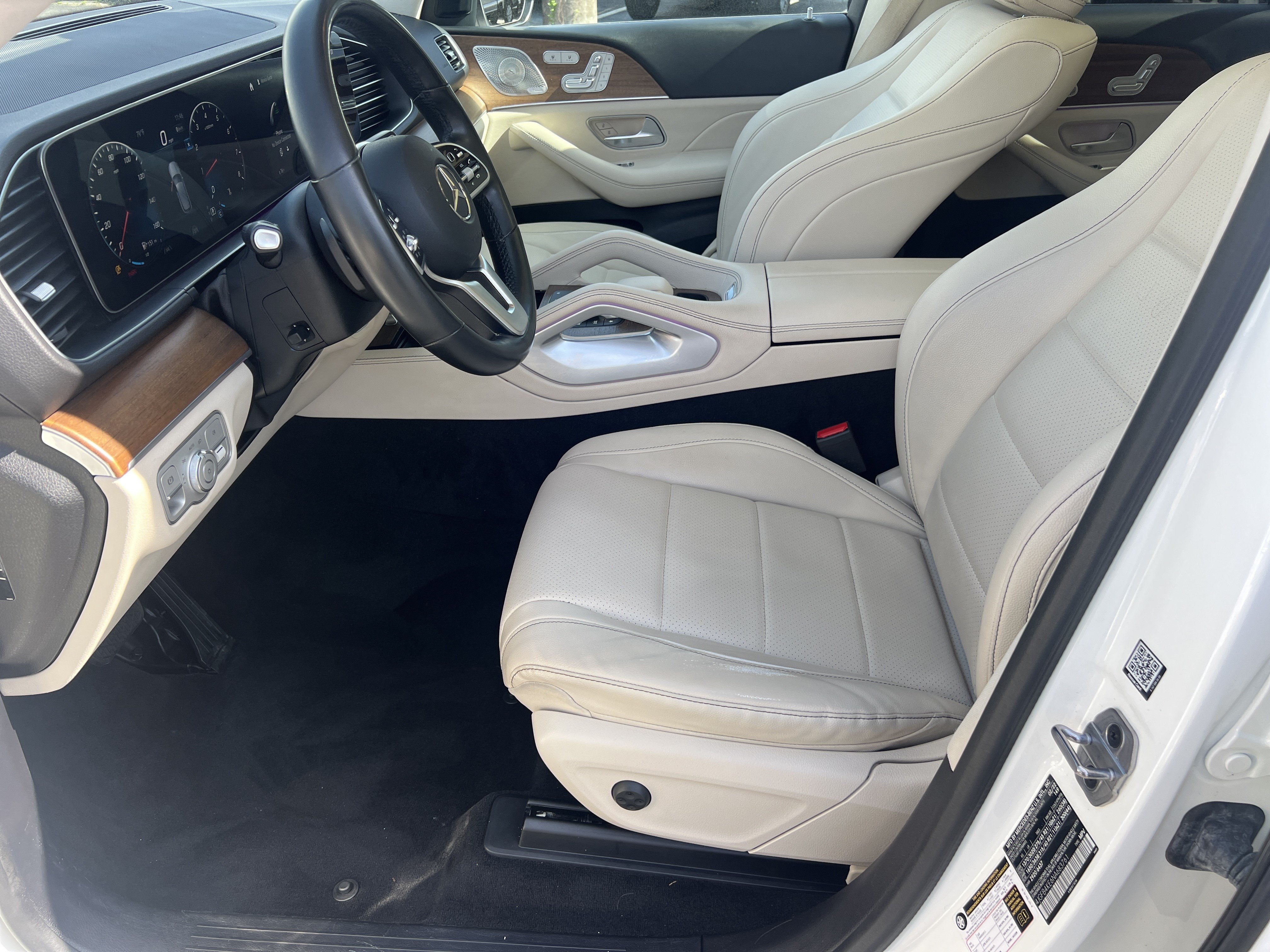 Used 2022 Mercedes-Benz GLE 350 4MATIC w/ 3rd Row Seat Package image 11