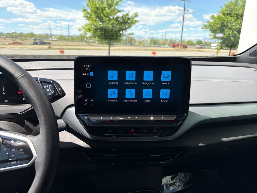 Certified 2023 Volkswagen ID.4 Pro AWD/4WD image 19