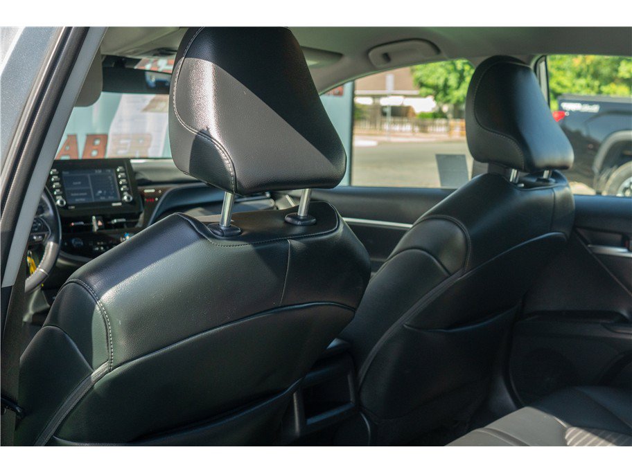 Used 2024 Toyota Camry SE FWD image 32