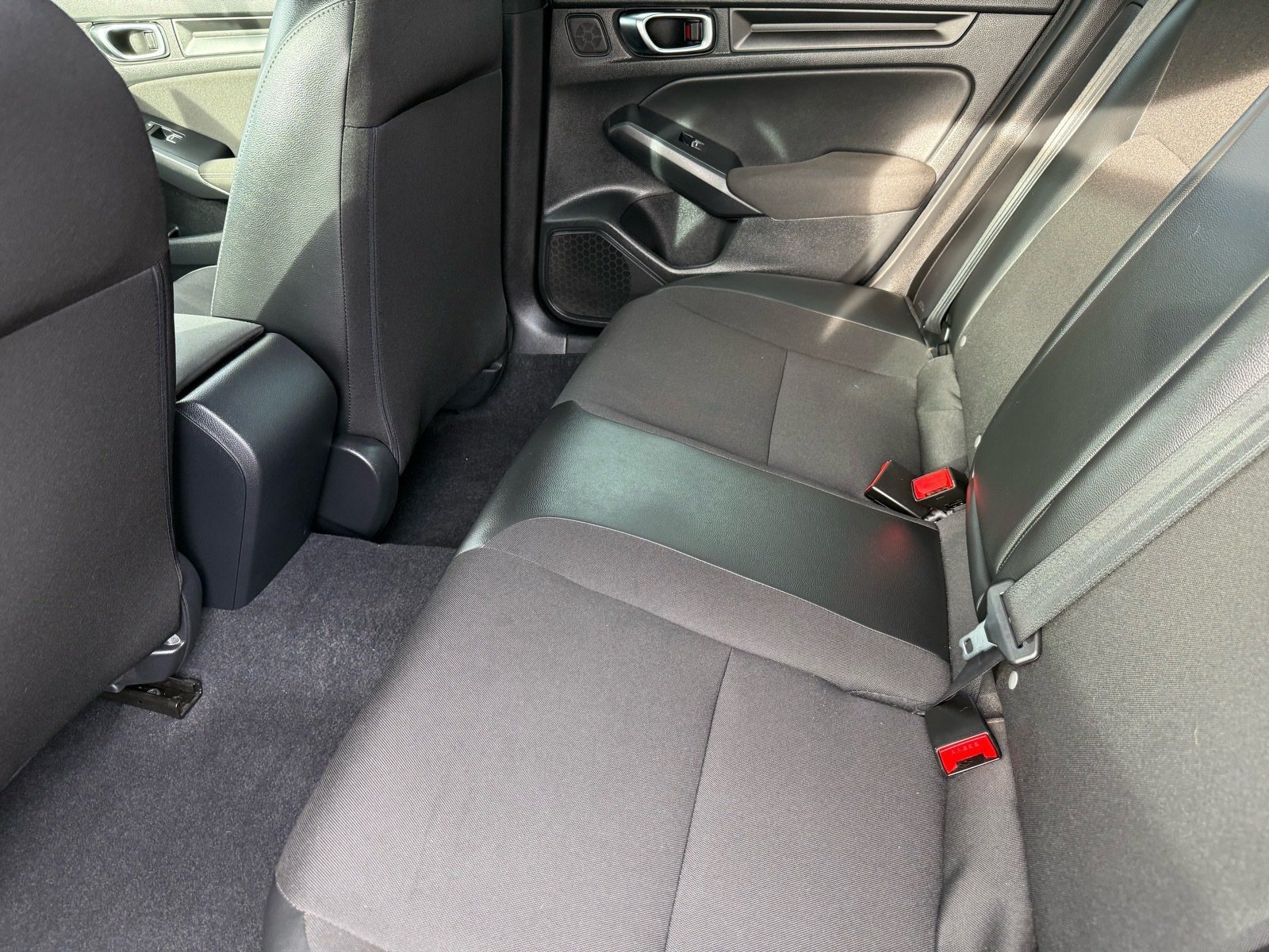 Used 2025 Honda Civic Sport image 28