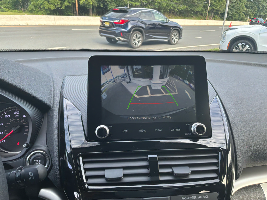 New 2025 Mitsubishi Eclipse Cross LE AWD/4WD image 17