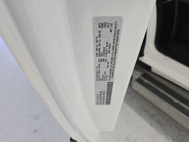 Used 2023 RAM ProMaster 2500 image 12