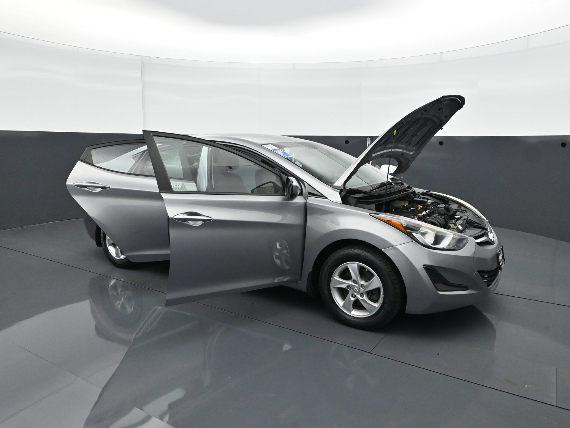 Used 2015 Hyundai Elantra SE FWD image 40