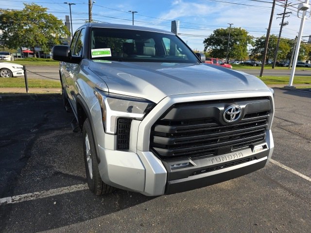 New 2026 Toyota Tundra SR5 image 2