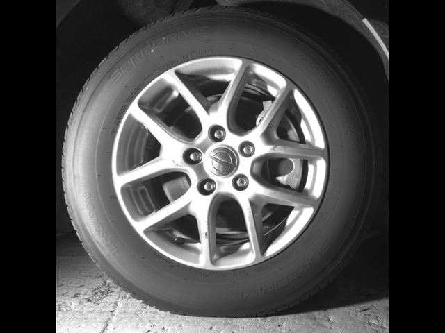 Used 2023 Chrysler Voyager LX FWD image 9