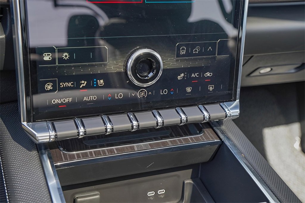 New 2025 GMC Sierra EV Denali image 14