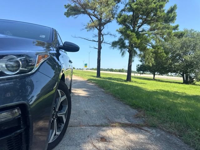 Used 2019 Kia Forte LXS FWD image 6