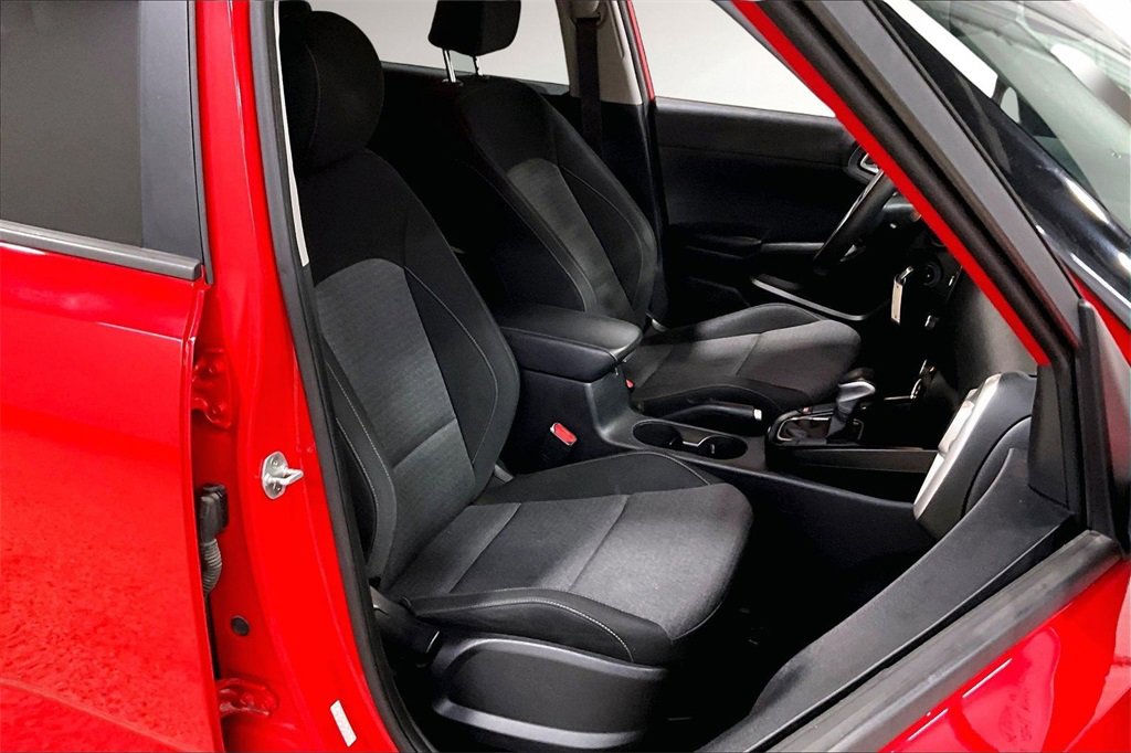 Used 2021 Kia Soul S image 29