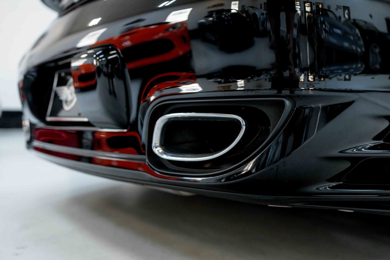 Used 2012 Porsche 911 Turbo image 19