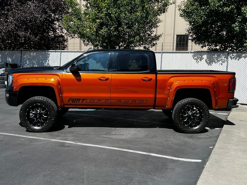 Used 2018 GMC Sierra 1500 SLT w/ All Terrain Package AWD/4WD image 5