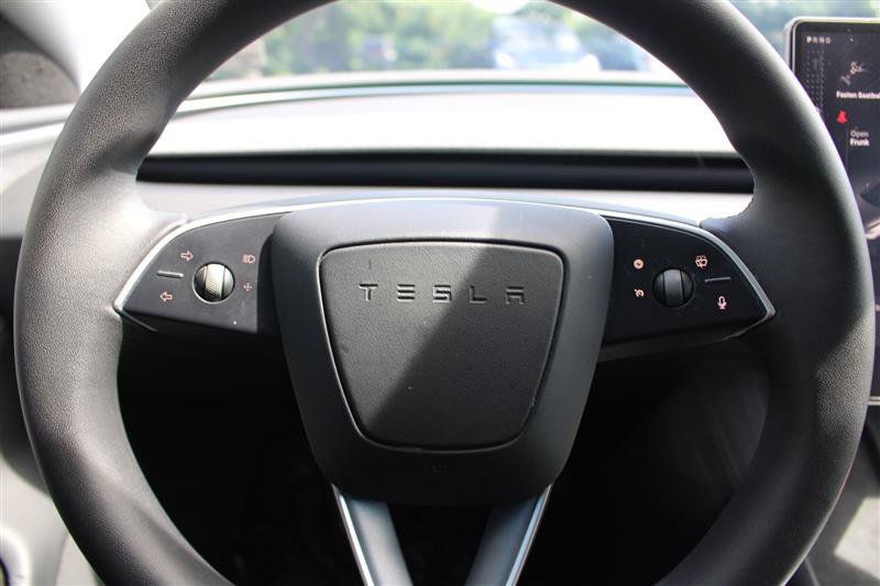 Used 2025 Tesla Model 3 Long Range RWD image 13