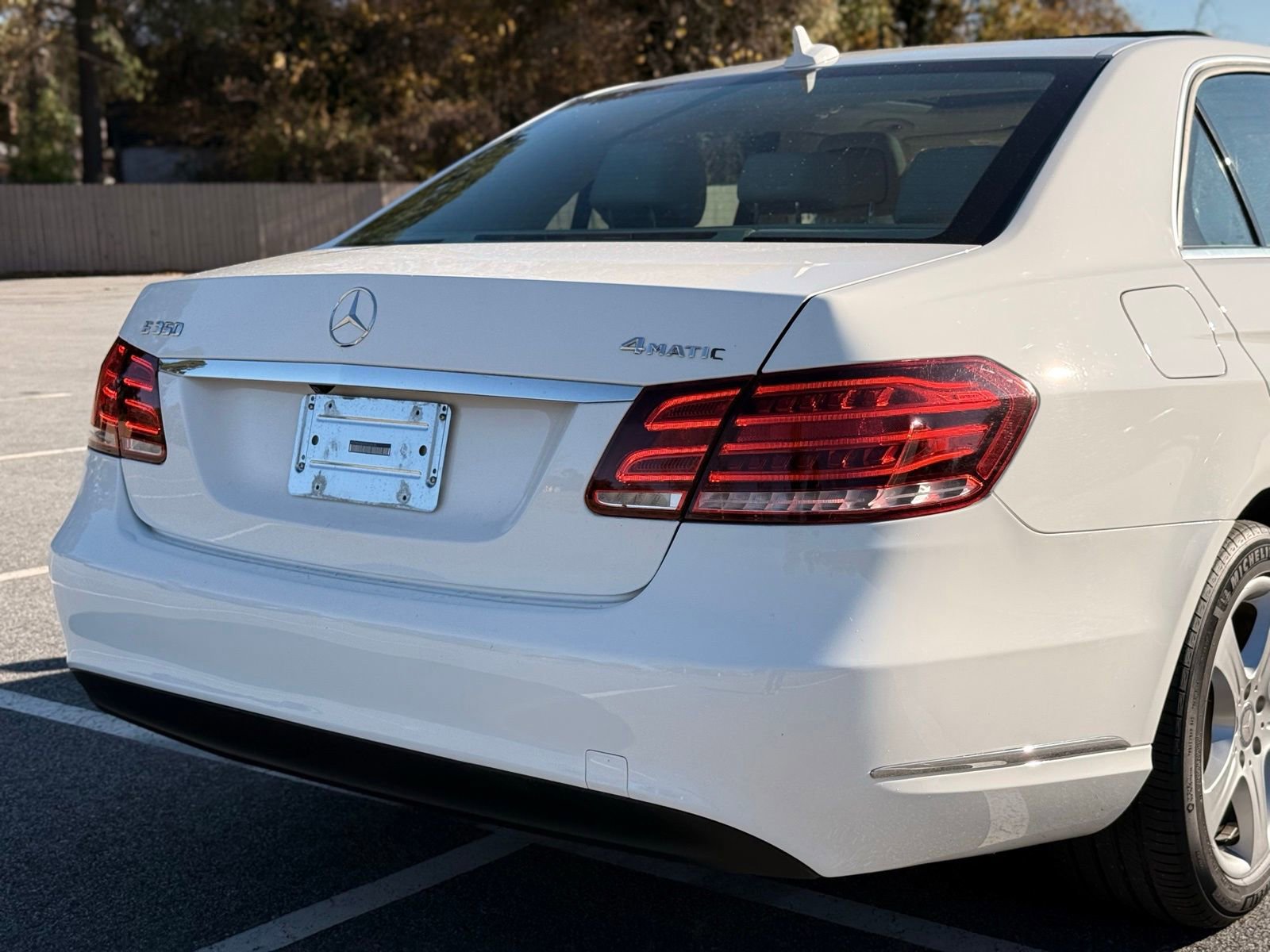 Used 2014 Mercedes-Benz E 350 4MATIC Sedan image 12