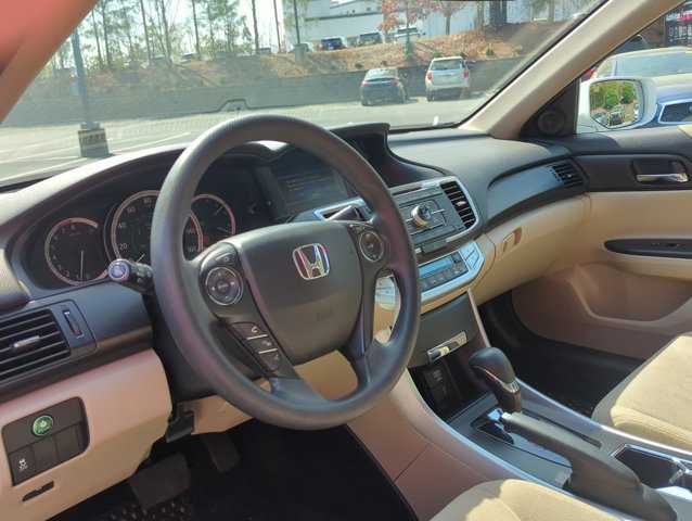 Used 2014 Honda Accord EX image 9