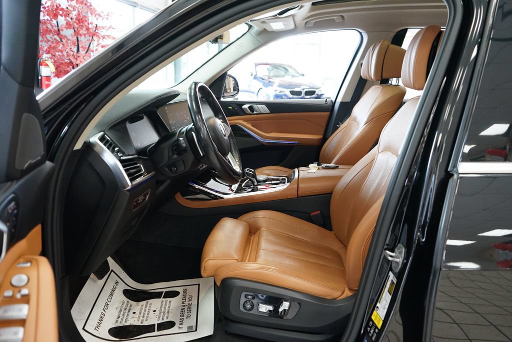Used 2019 BMW X7 xDrive50i w/ Premium Package AWD/4WD image 31