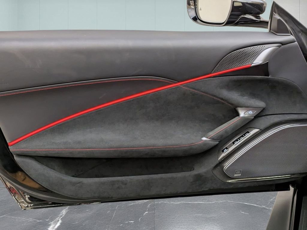 Used 2024 Ferrari Roma image 14