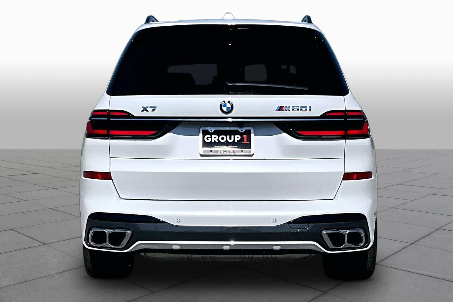 Used 2025 BMW X7 M60i AWD/4WD image 4
