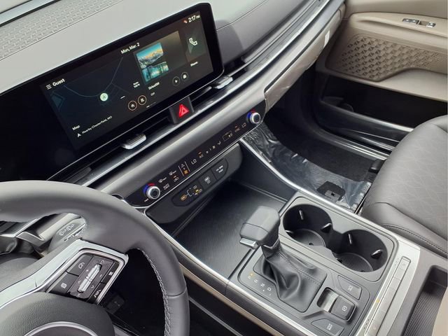 New 2026 Kia Carnival FWD image 9
