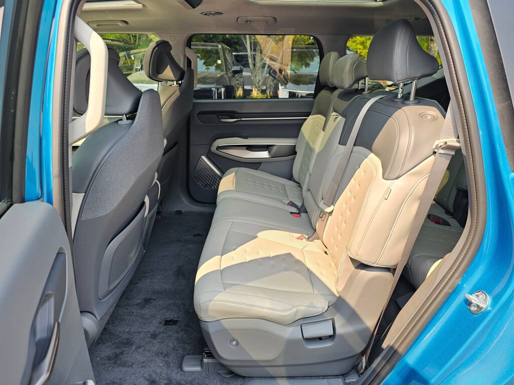 New 2026 Kia EV9 Wind AWD/4WD image 23