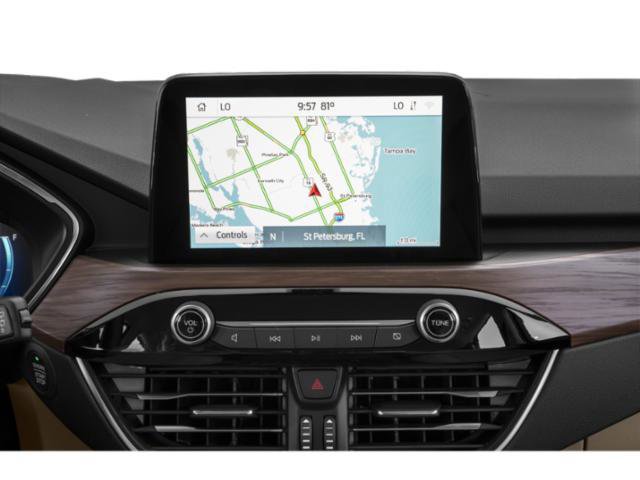 Used 2021 Ford Escape Titanium image 16