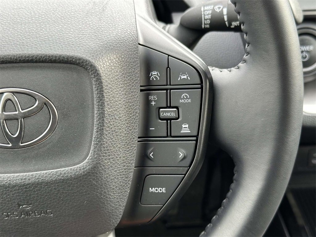 Used 2024 Toyota Prius LE image 10