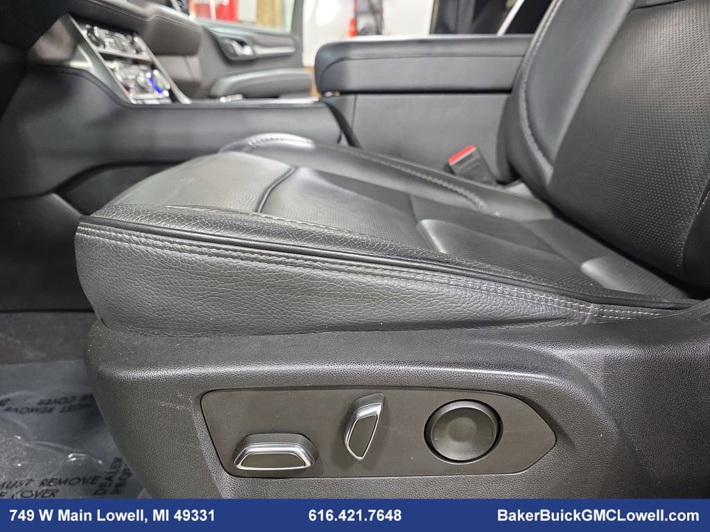 Used 2022 GMC Yukon XL Denali image 33
