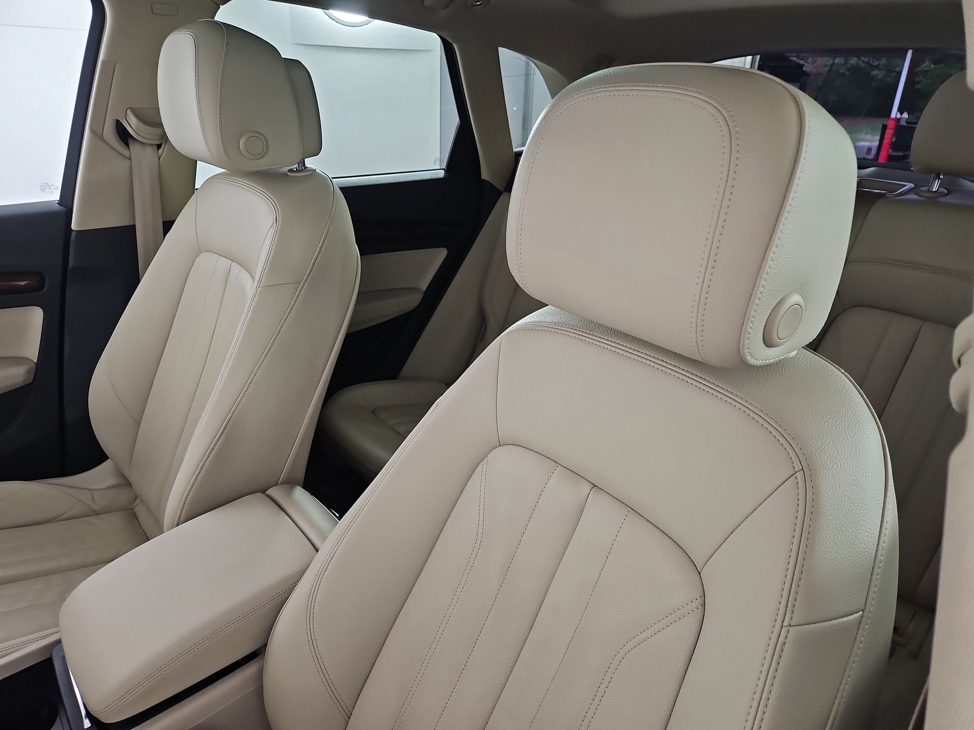 Used 2018 Audi Q5 2.0T Premium Plus w/ Premium Plus Package image 20