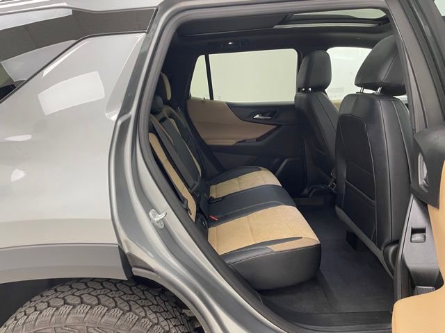 New 2025 Chevrolet Equinox ACTIV w/ Safety and Technology Package image 15