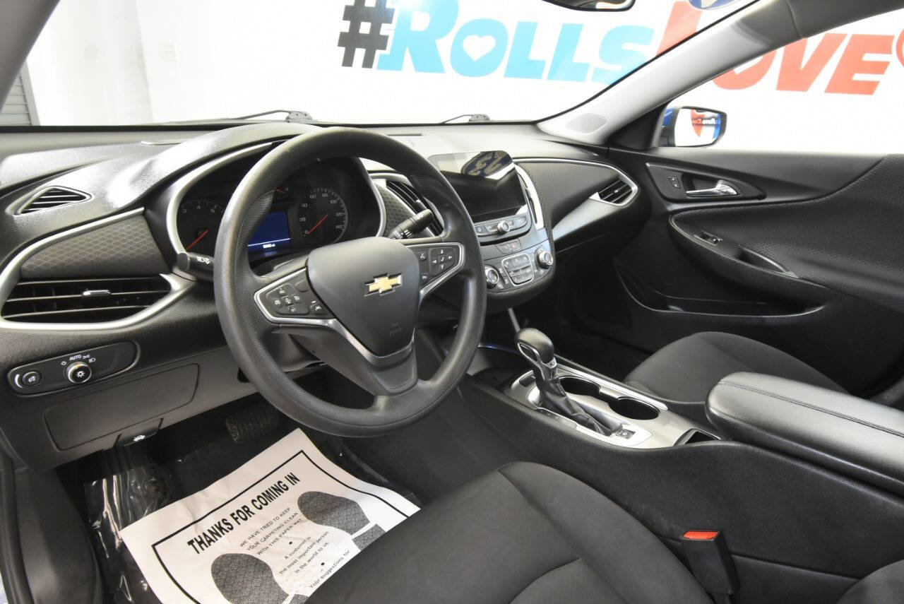 Used 2023 Chevrolet Malibu LT FWD image 11