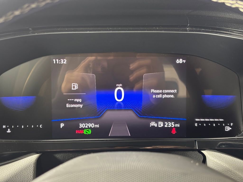 Used 2022 Volkswagen Taos S w/ IQ Drive S Package image 15