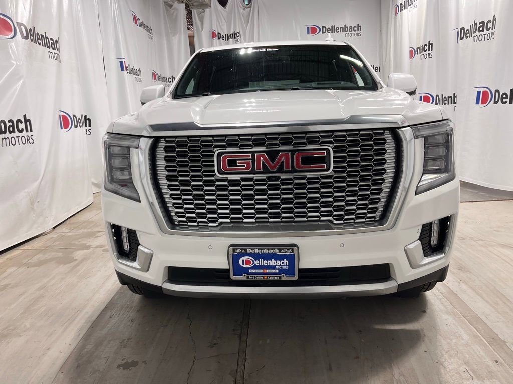 Used 2022 GMC Yukon XL Denali AWD/4WD image 2